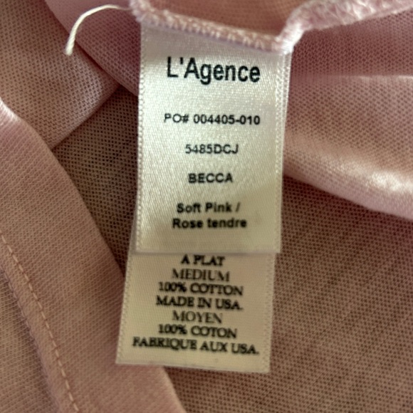 L’AGENCE V-Neck Tee - Picture 5 of 5